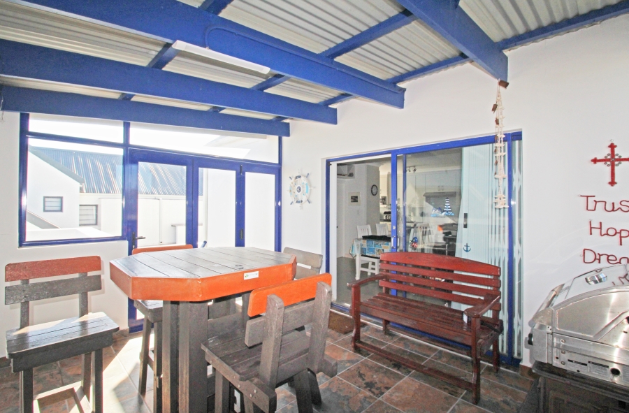 4 Bedroom Property for Sale in Blue Lagoon Western Cape